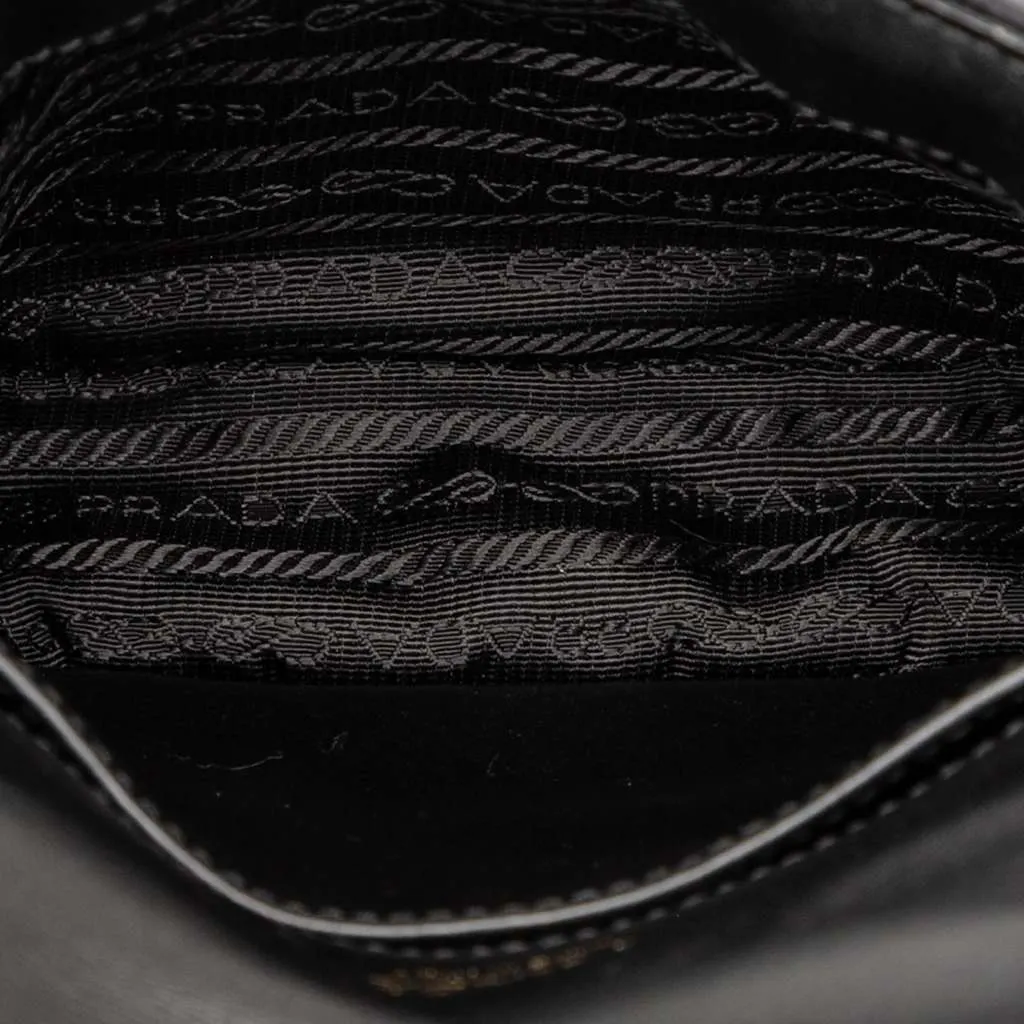 Prada Impuntu Velluto Corsaire Crossbody Black Velvet Very good - Model View