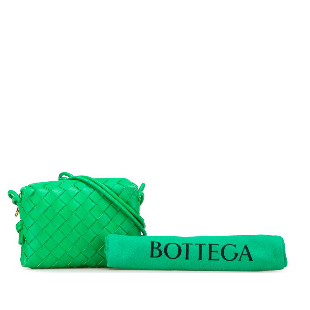 Bottega Veneta Mini Lambskin Intrecciato Loop Camera Bag - Image 12