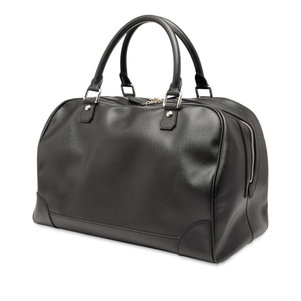 Louis Vuitton Taiga Stanislav - Back view