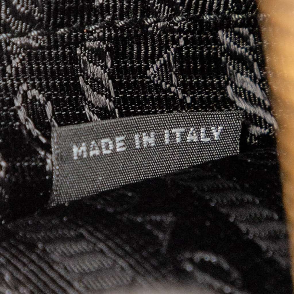 Prada Saffiano Bow Clutch - Detail 1