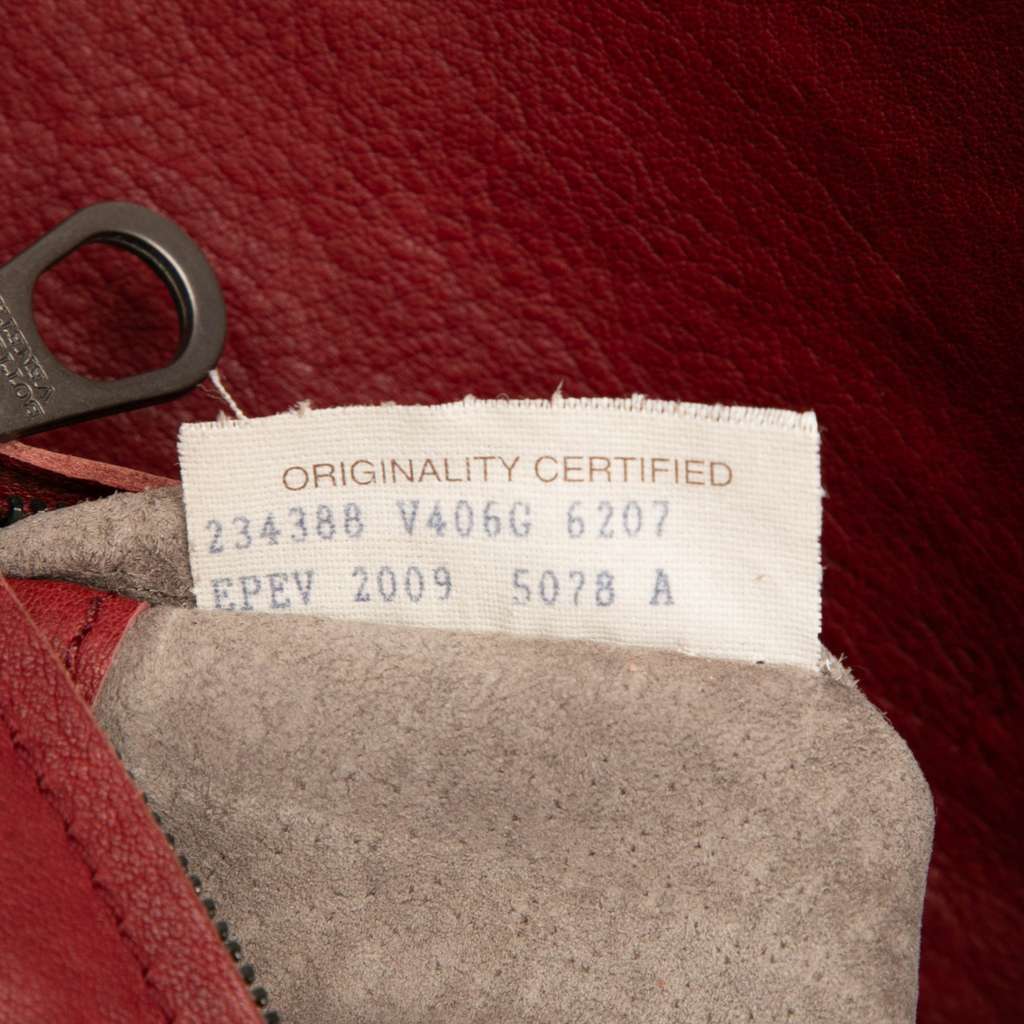 Bottega Veneta Nappa Intrecciato Grommet Crossbody - Detail 1