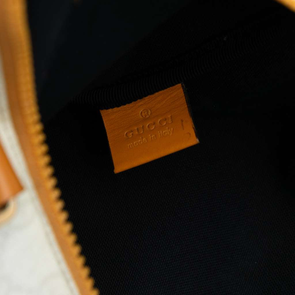 Gucci GG Supreme Heritage Logo Flat Zip Tote - Detail 1