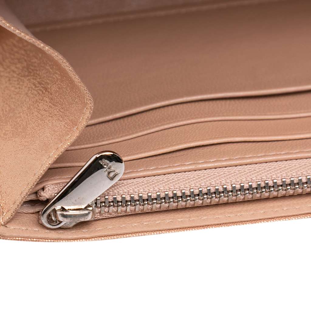 Dior Metallic Grained Calfskin Diorama Wallet on Chain - Detail 2