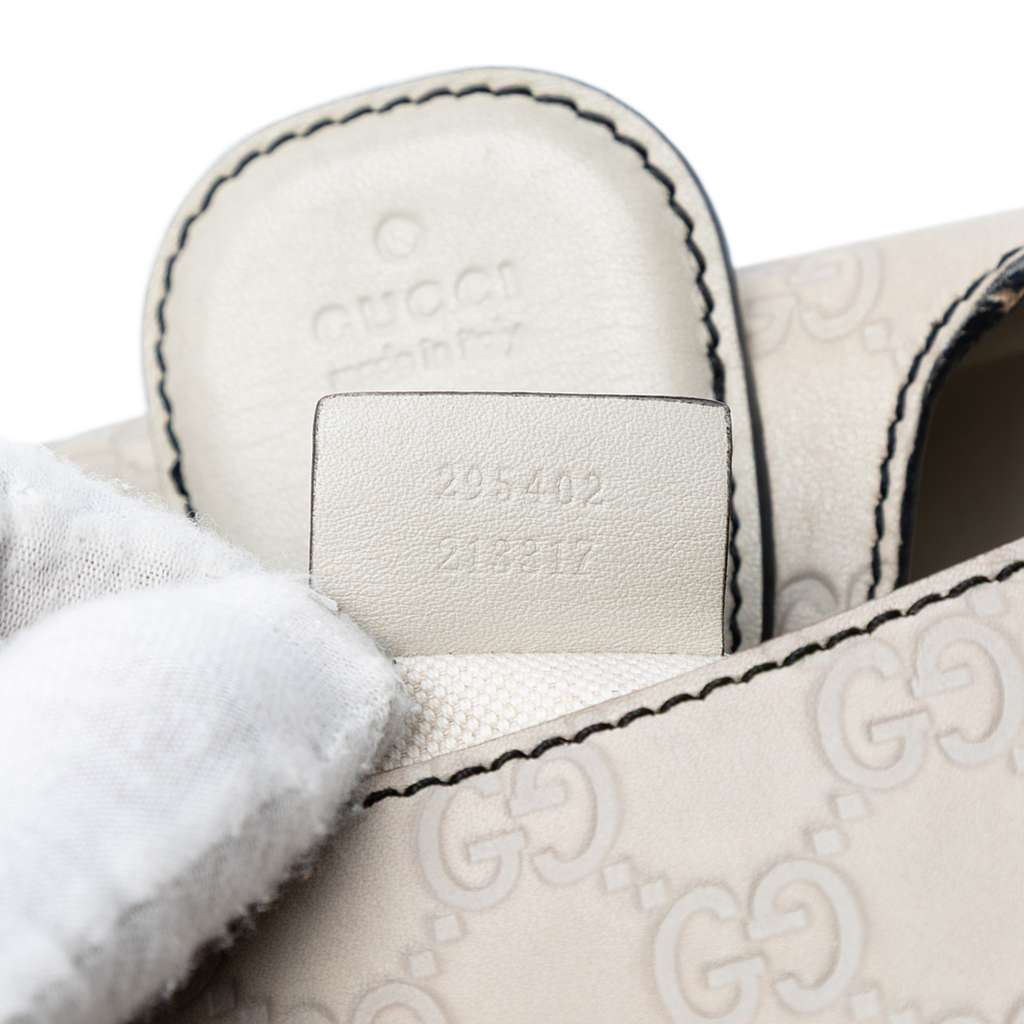 Gucci Medium Guccissima Emily Shoulder Bag - Detail 1