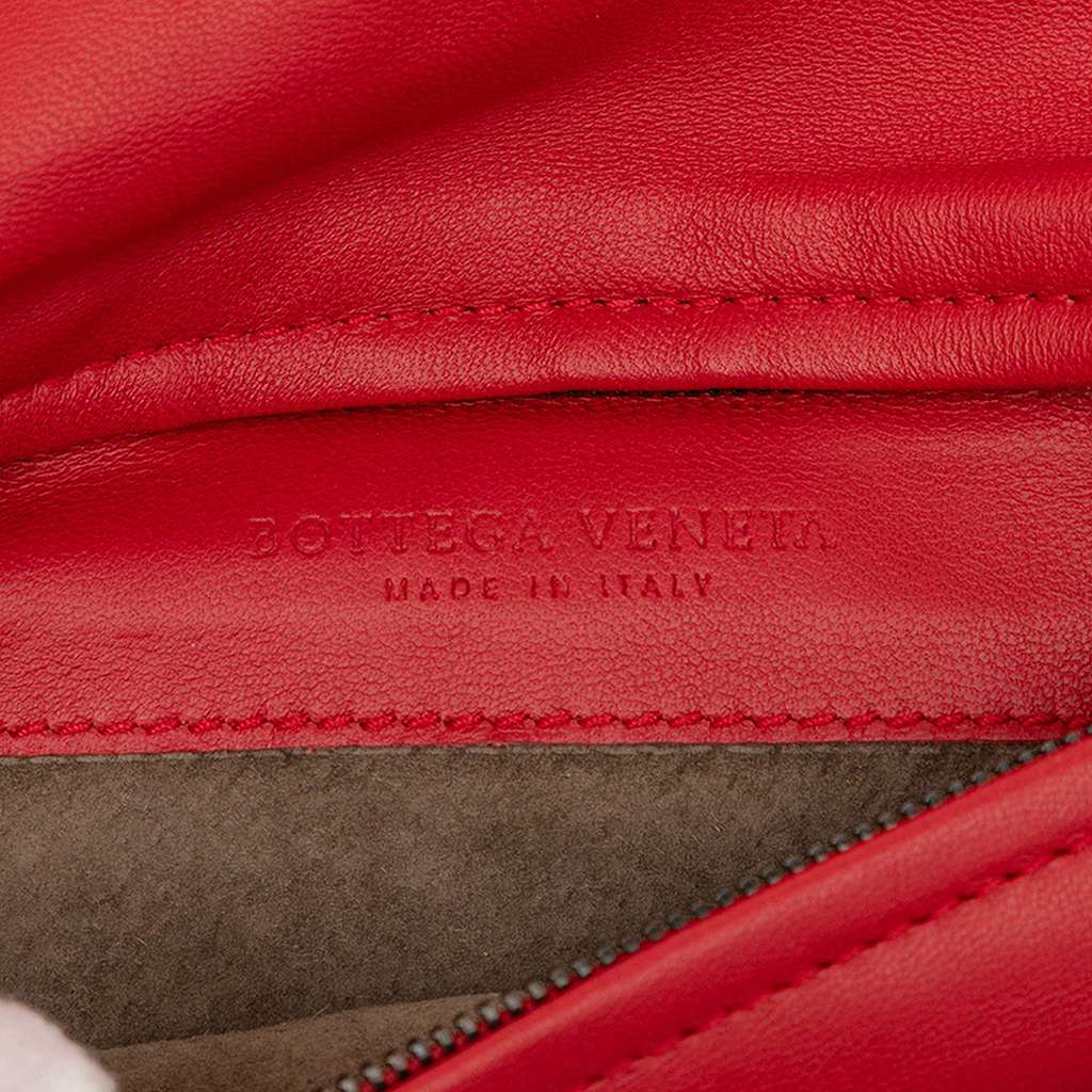 Bottega Veneta Nappa Intrecciato Turn Lock Clutch - Side view