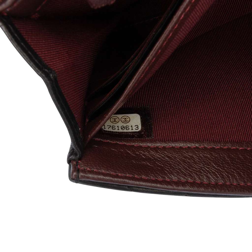 Chanel CC Quilted Lambskin Long Wallet - Detail 1