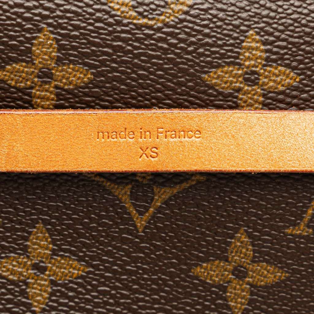 Louis Vuitton Monogram Pochette Florentine - Side view