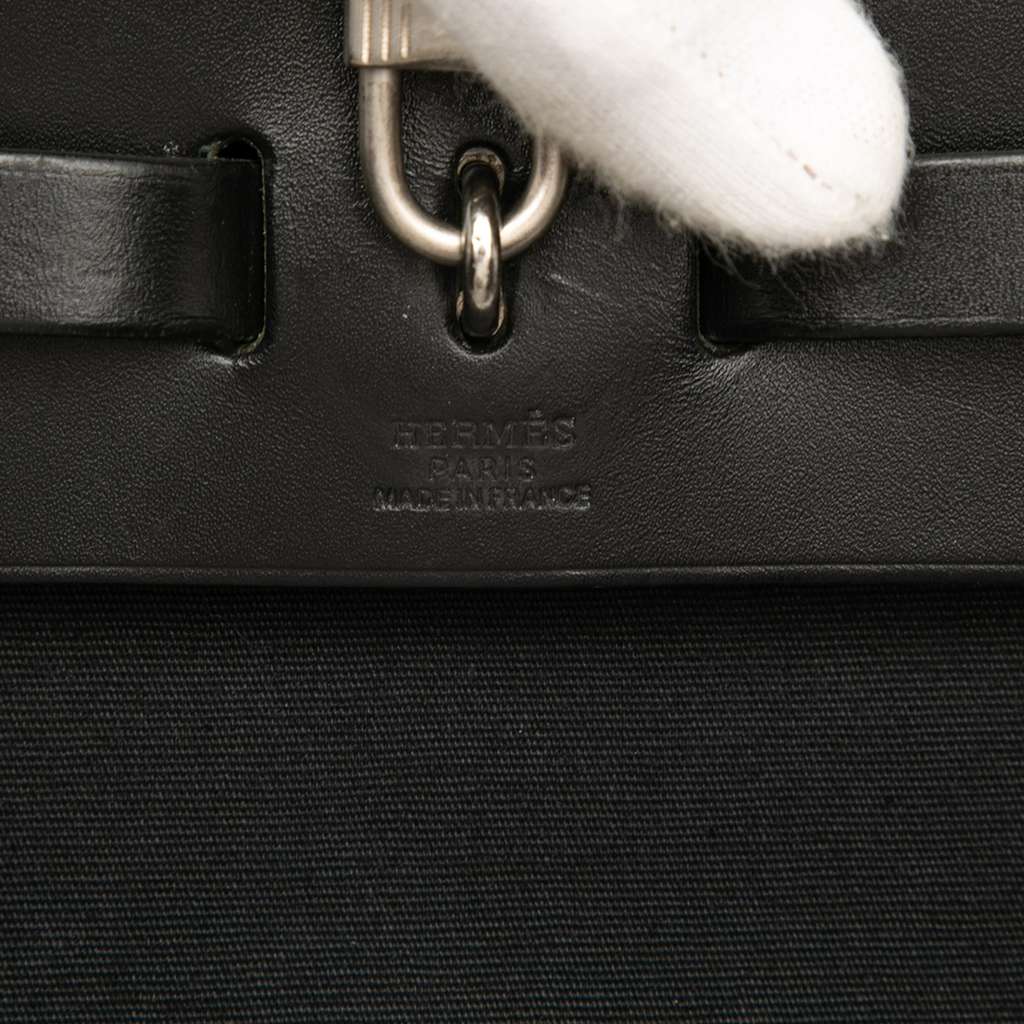 Hermès Toile Herbag PM - Side view