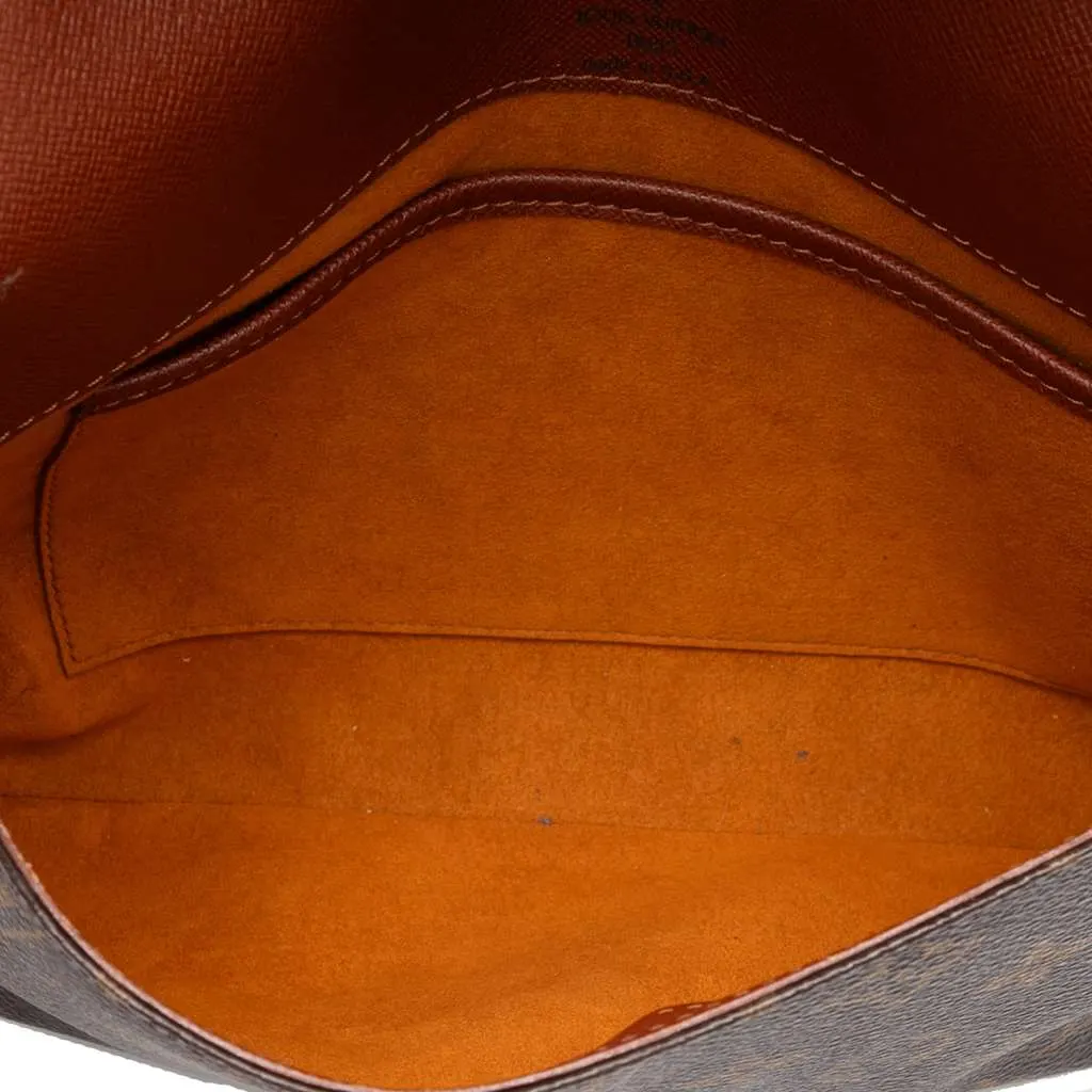 Louis Vuitton Monogram Musette Tango Short Strap Brown Good - Model View