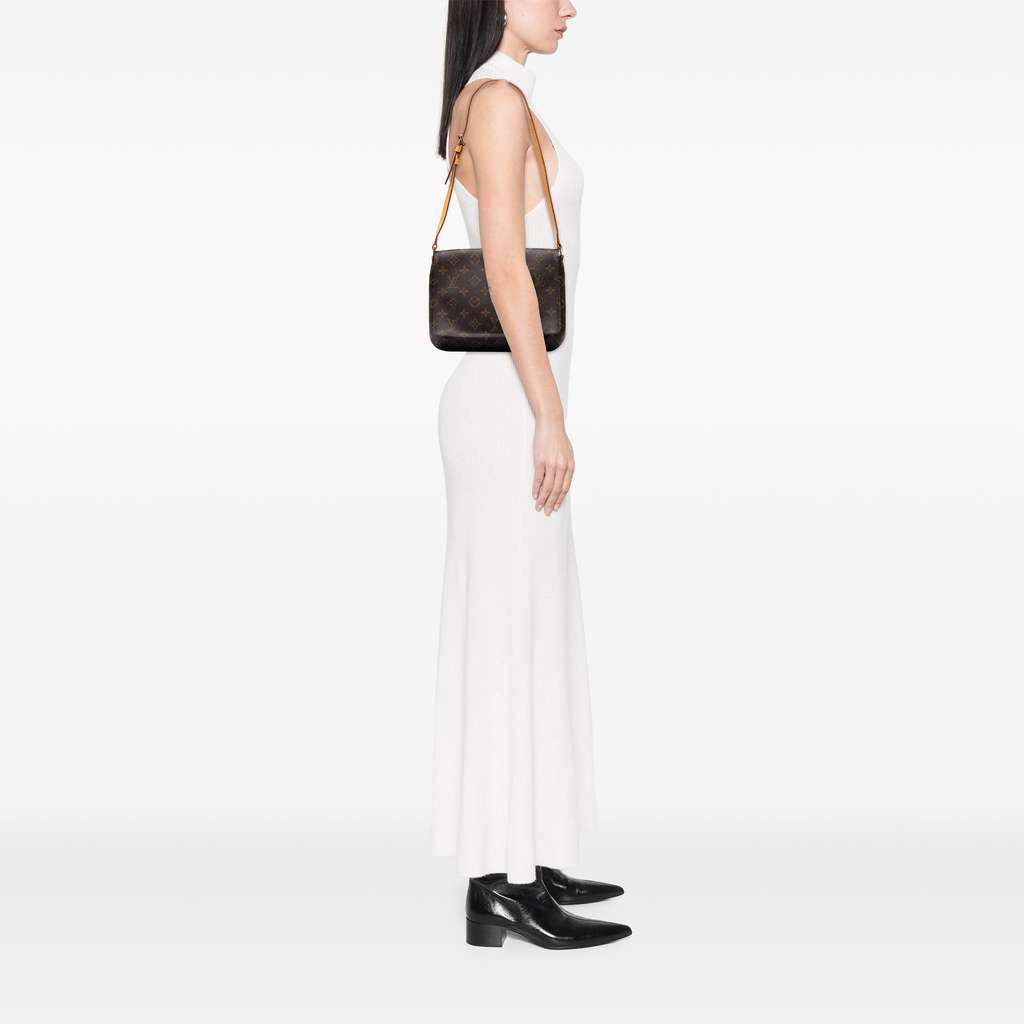 Louis Vuitton Monogram Musette Tango Short Strap - Image 10