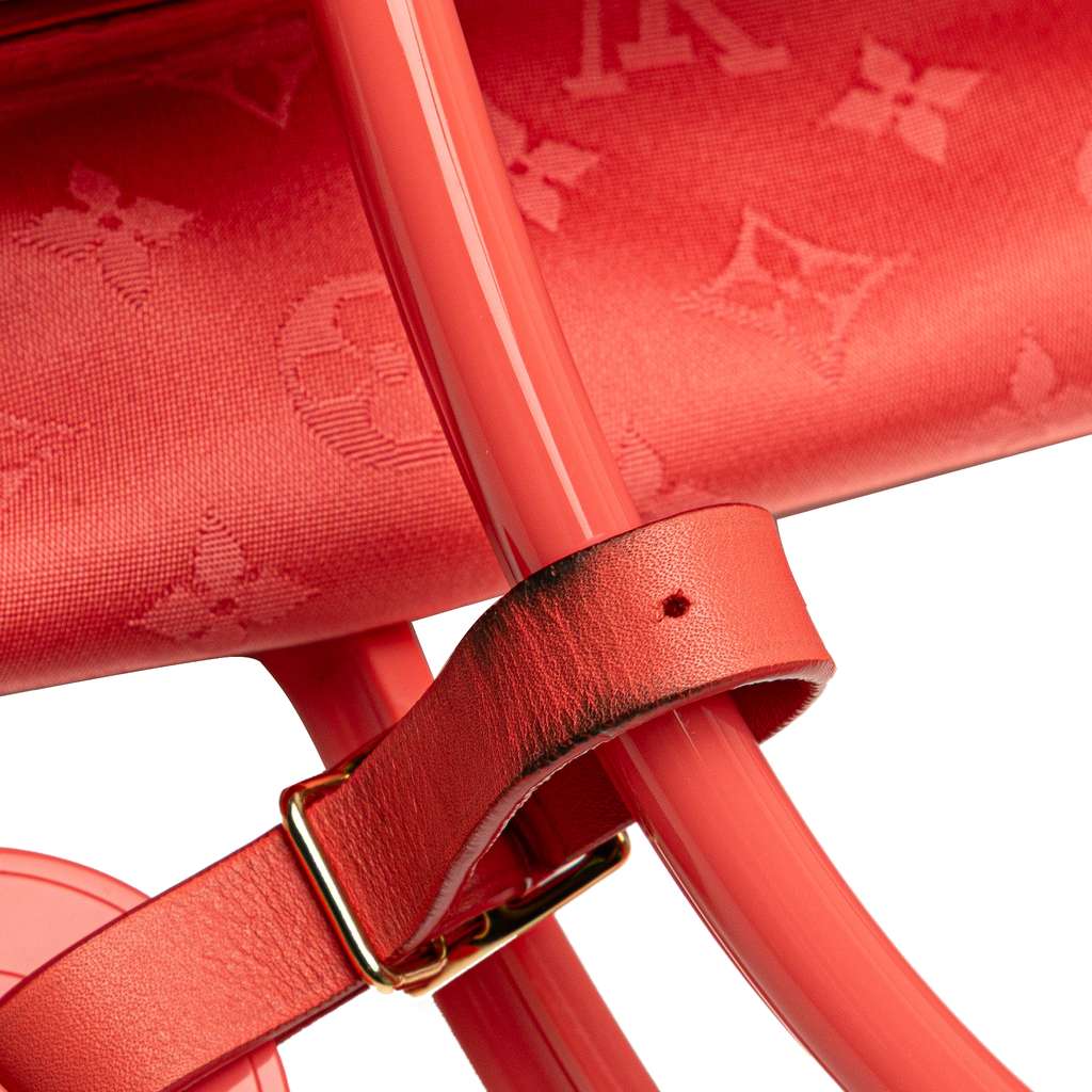 Louis Vuitton Monogram Nylon Nouvelle Vague Beach Bag - Image 10