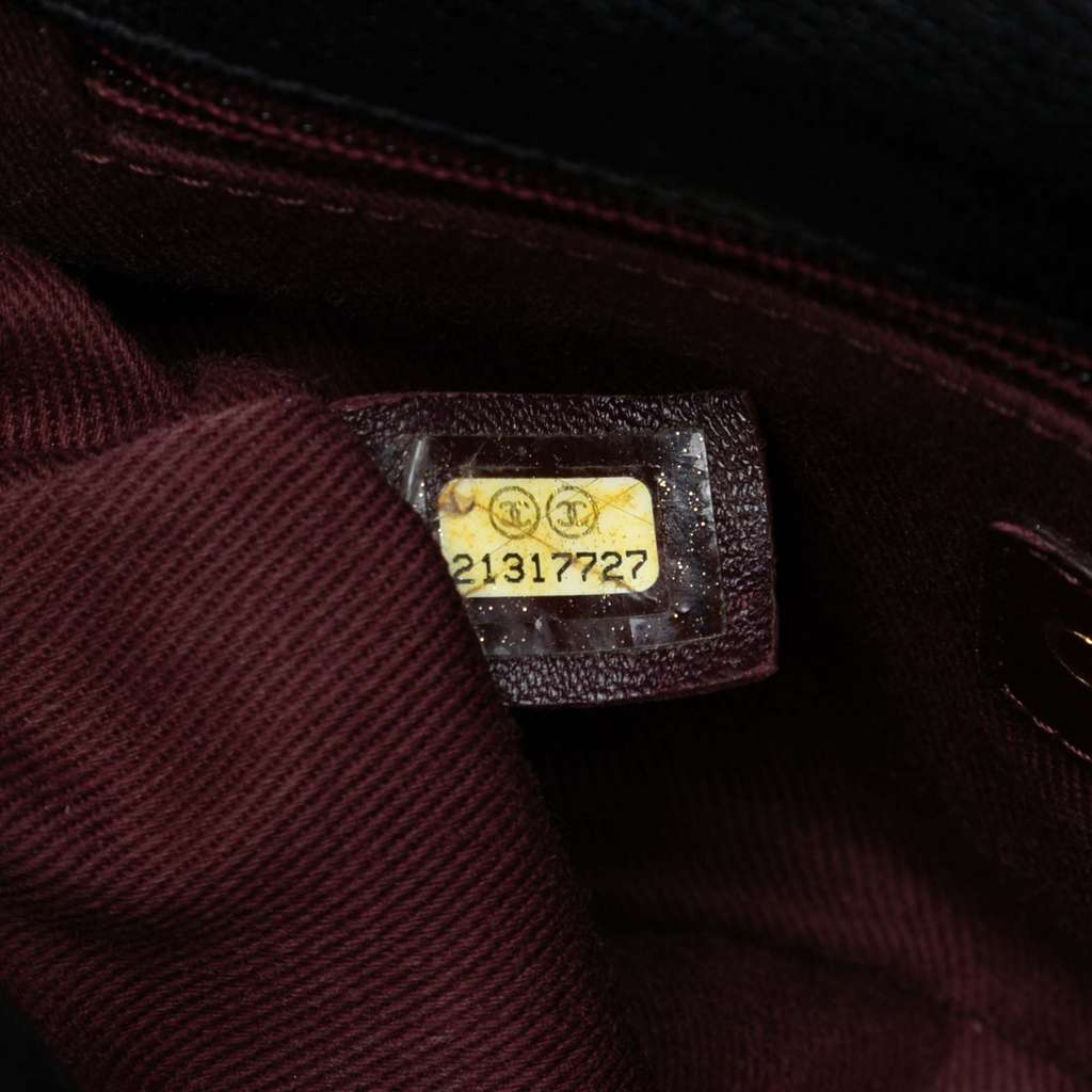 Chanel Paris-Salzburg Small Patent and Goatskin CC Eyelet Flap - Detail 1