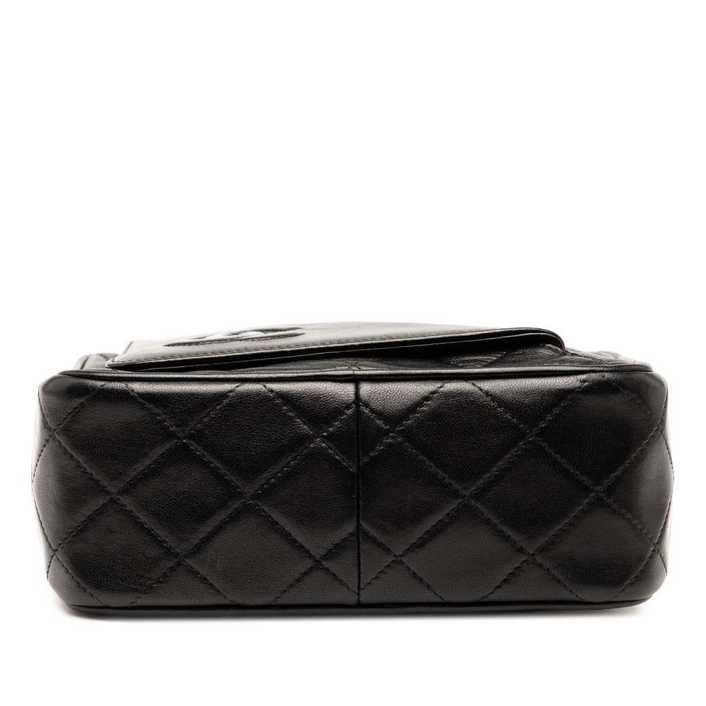 Chanel CC Quilted Lambskin Tassel Camera Bag - Image 6