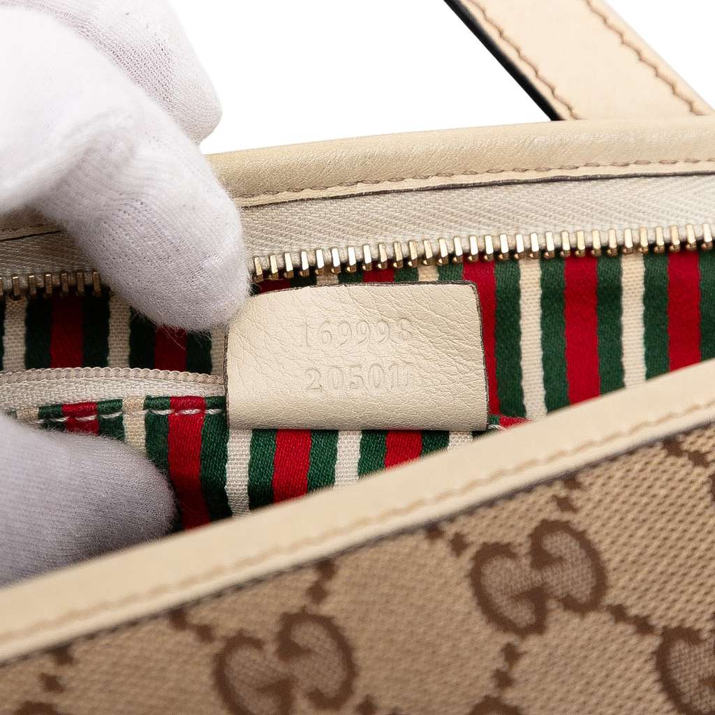 Gucci Medium GG Canvas New Britt Half Moon Crossbody - Detail 1