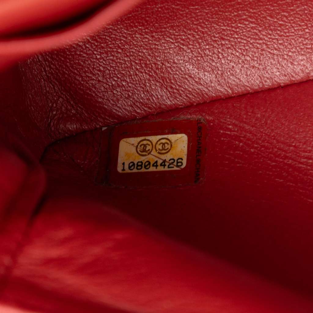 Chanel CC Quilted Lambskin East West Single Flap - Detail 1