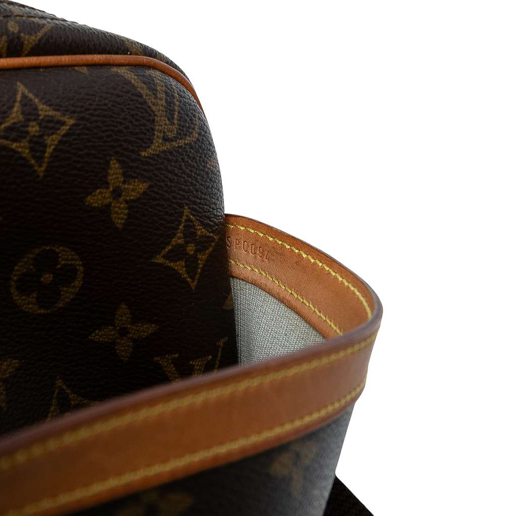 Louis Vuitton Monogram Reporter PM - Detail 1