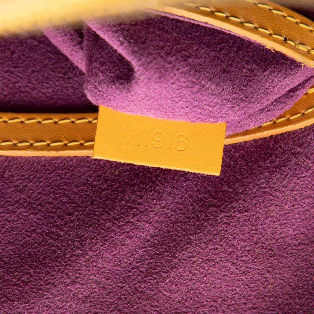 Louis Vuitton Epi Alma PM - Side view