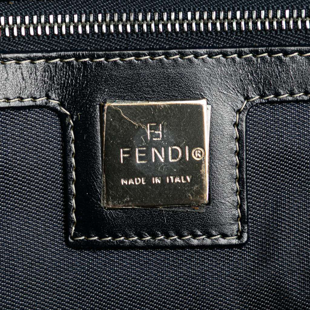 Fendi Canvas FF Marble Shoulder Bag - Detail 1