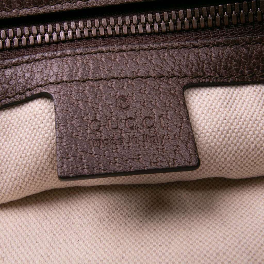 Gucci Medium GG Supreme Ophidia Crossbody - Side view