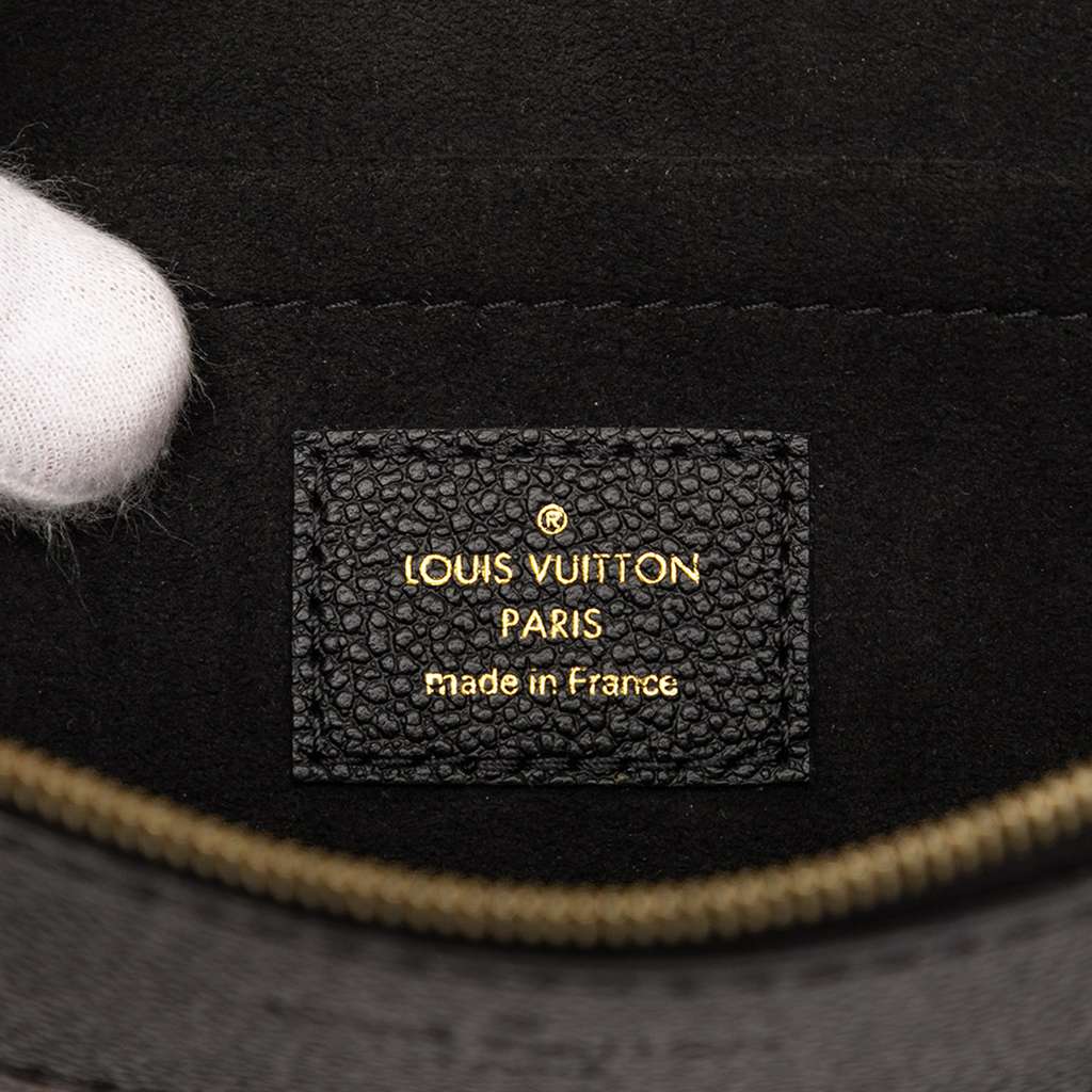 Louis Vuitton Monogram Daily Pouch - Side view