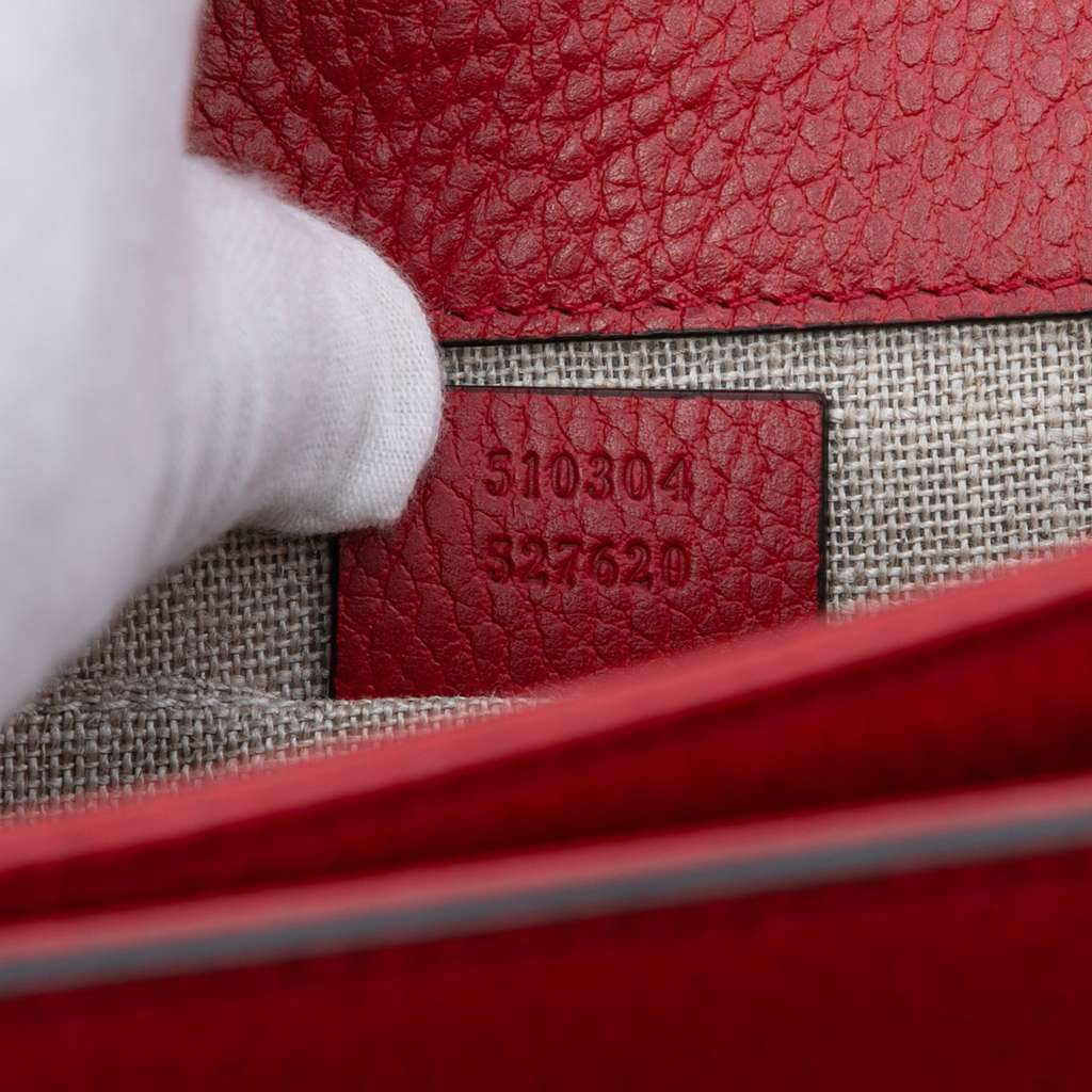 Gucci Small Dollar Calfskin Interlocking G Crossbody - Side view