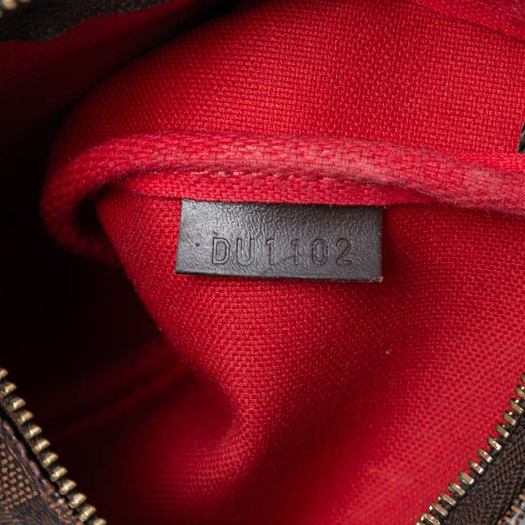 Louis Vuitton Damier Ebene Mini Pochette Accessoires - Detail 1