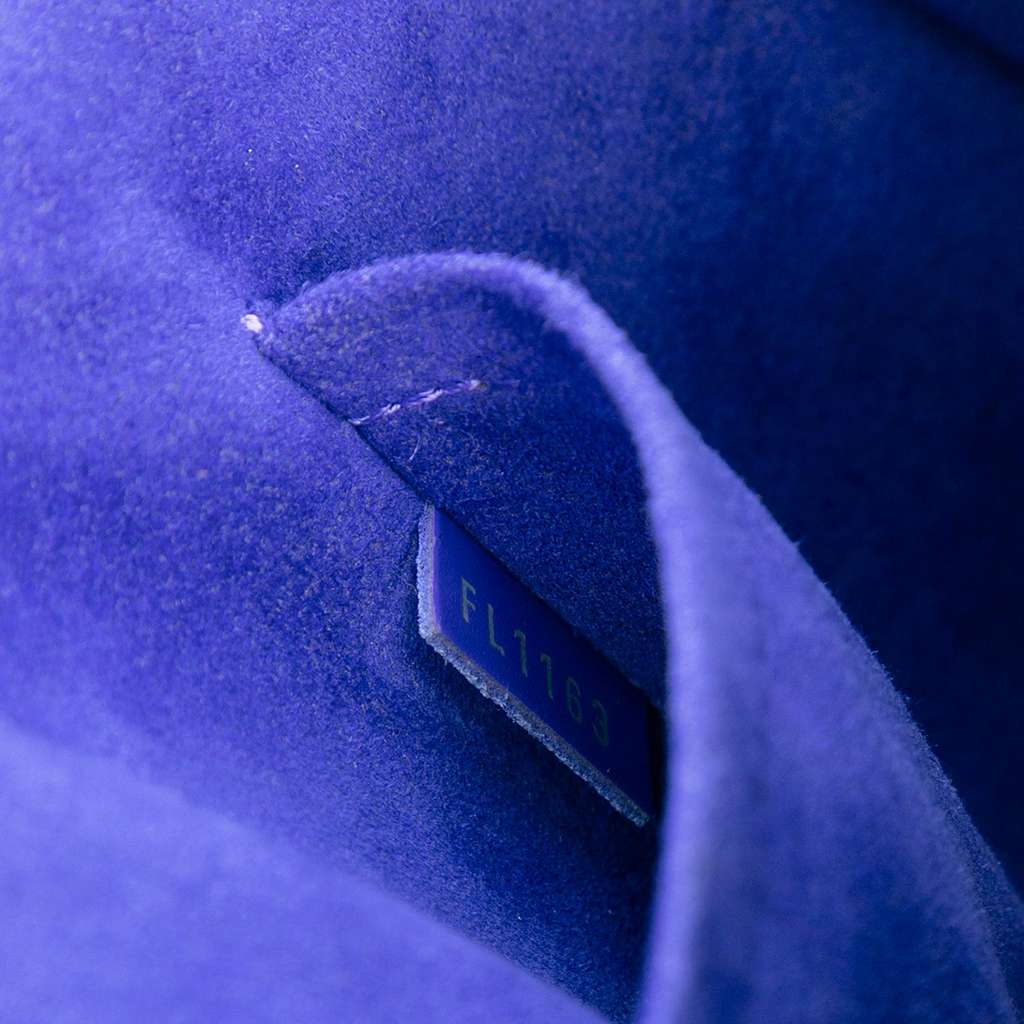 Louis Vuitton Epi Alma PM - Side view