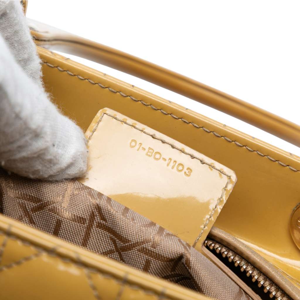 Dior Medium Patent Cannage Lady Dior - Side view