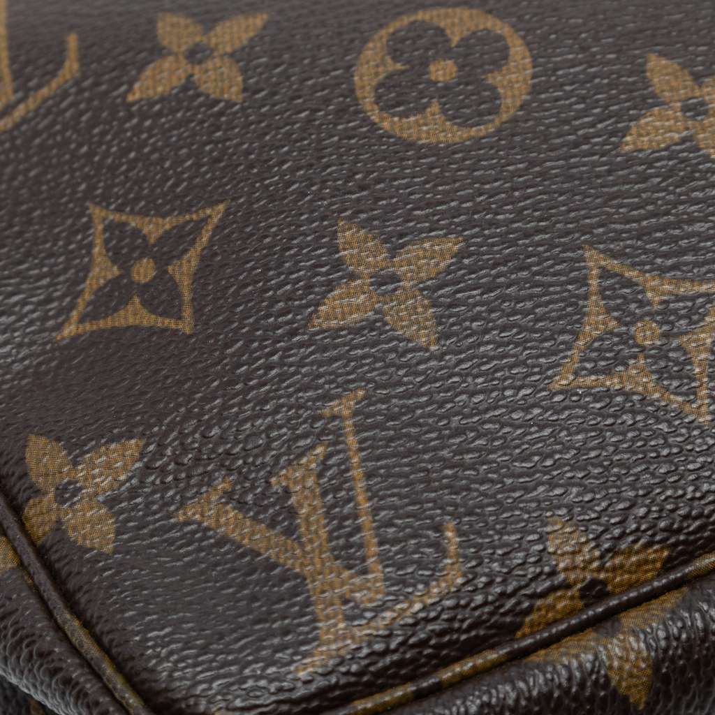 Louis Vuitton Monogram Pochette Accessoires - Detail 1