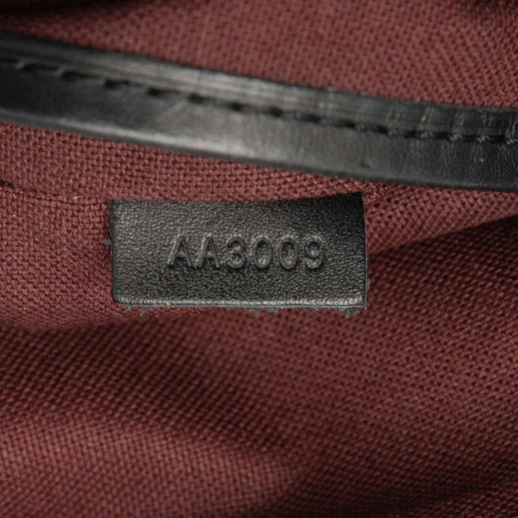 Louis Vuitton Monogram Macassar Bass MM - Detail 1