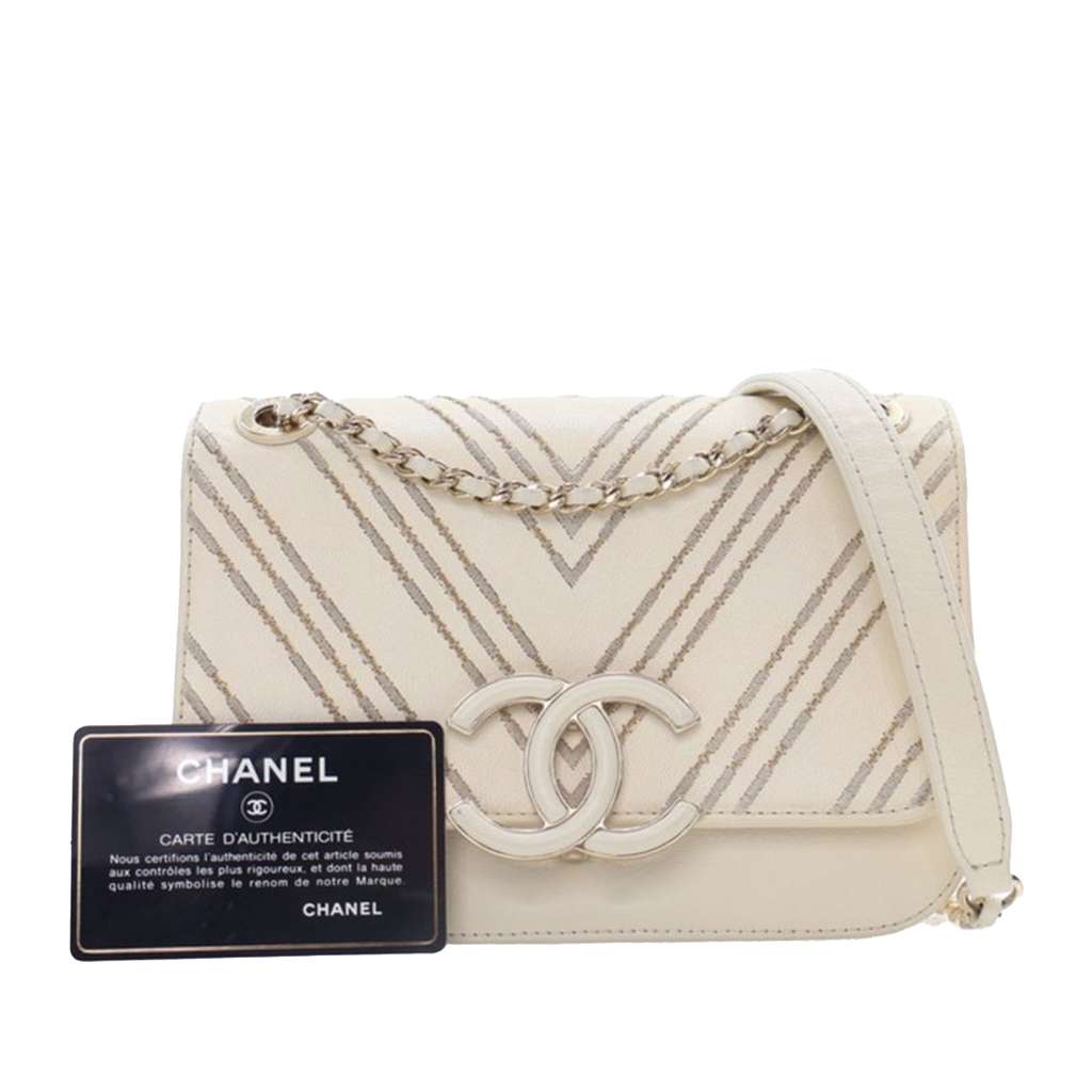Chanel Small CC Chevron Sheepskin Subtle Flap - Image 17