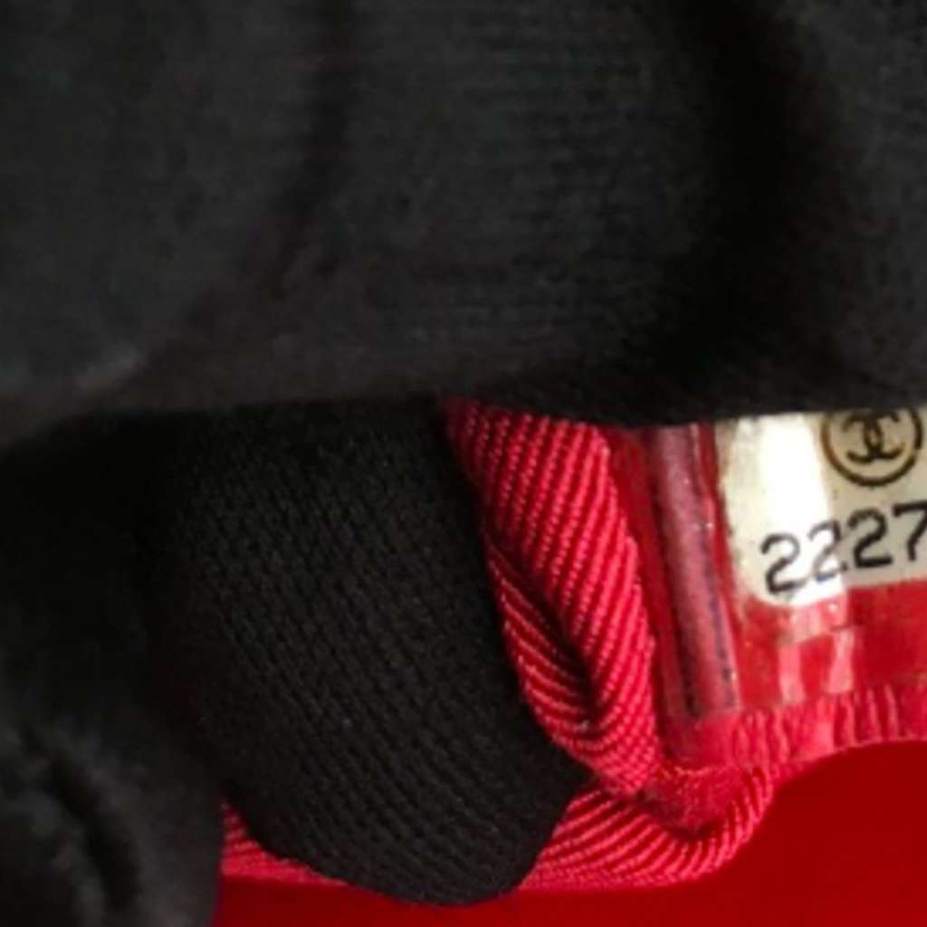 Chanel Medium Lambskin Urban Spirit Backpack - Detail 1