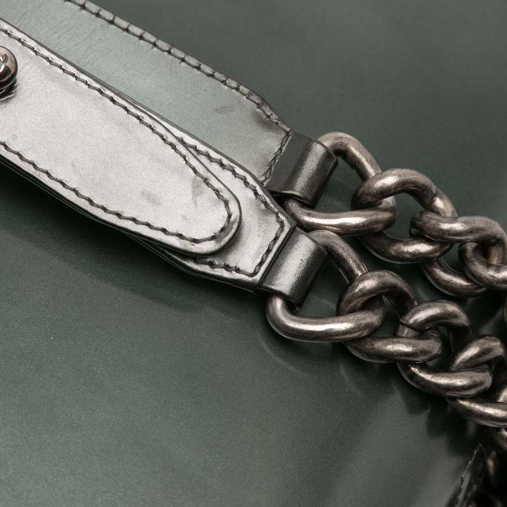 Chanel Old Medium Metallic Lambskin Boy Reverso Flap - Detail 2