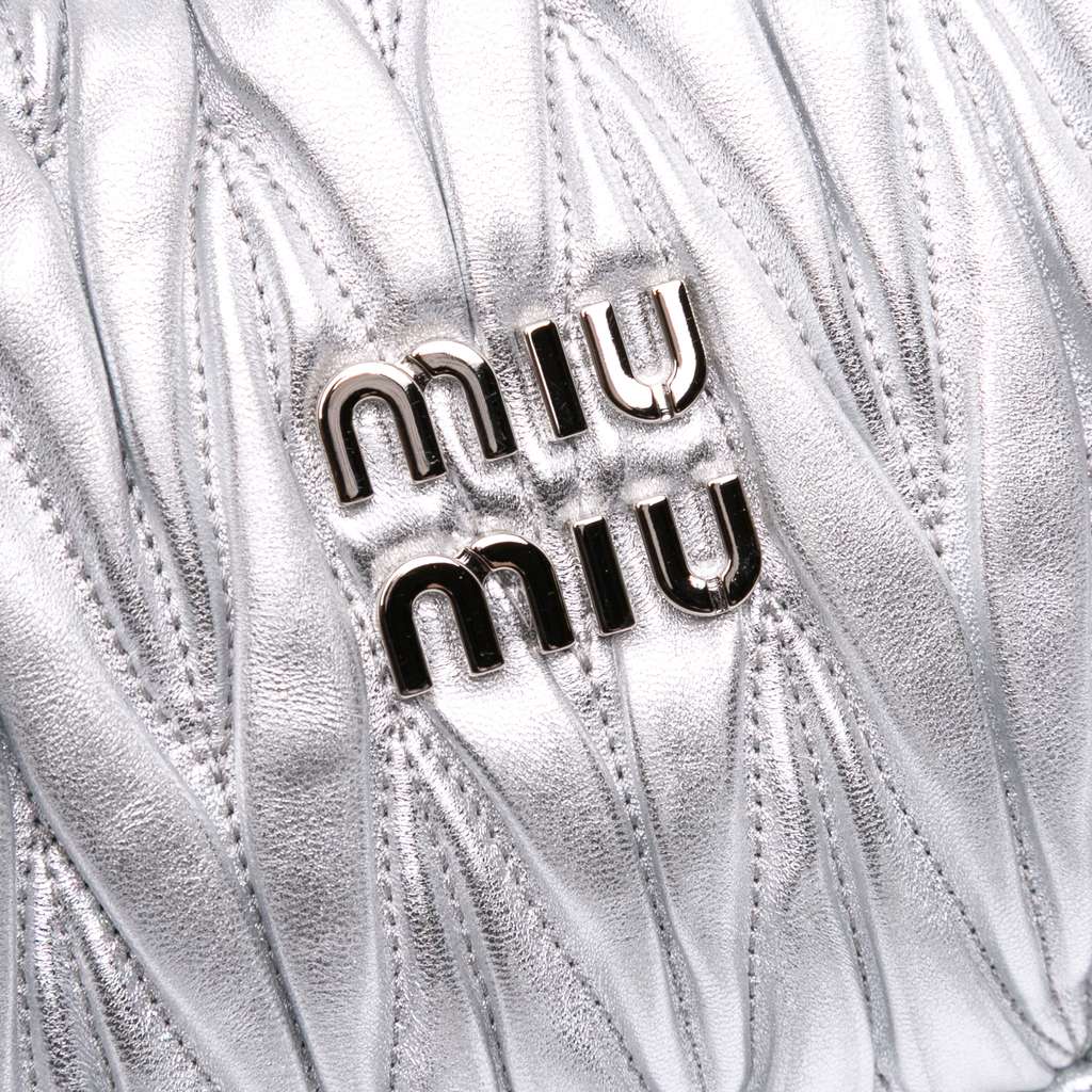 Miu Miu Mini Matelasse Metallic Nappa Wander Bag - Detail 1