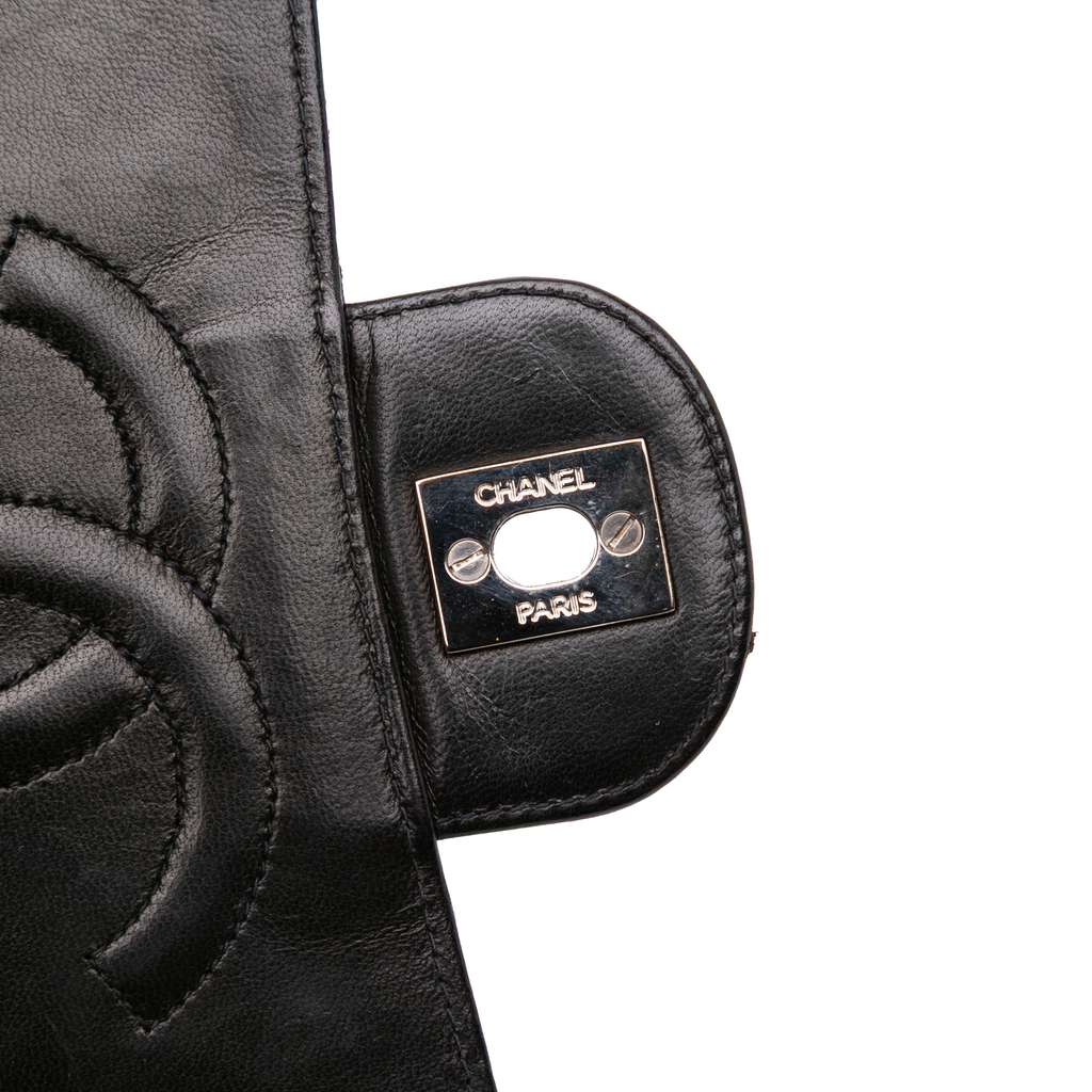 Chanel Medium Classic Microquilted Lambskin Single Flap - Image 11