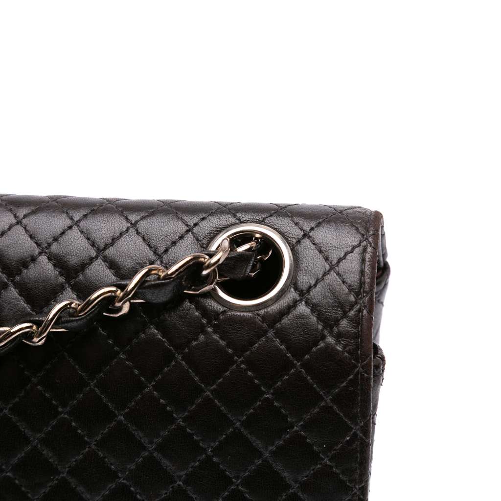 Chanel Medium Classic Microquilted Lambskin Single Flap - Image 12