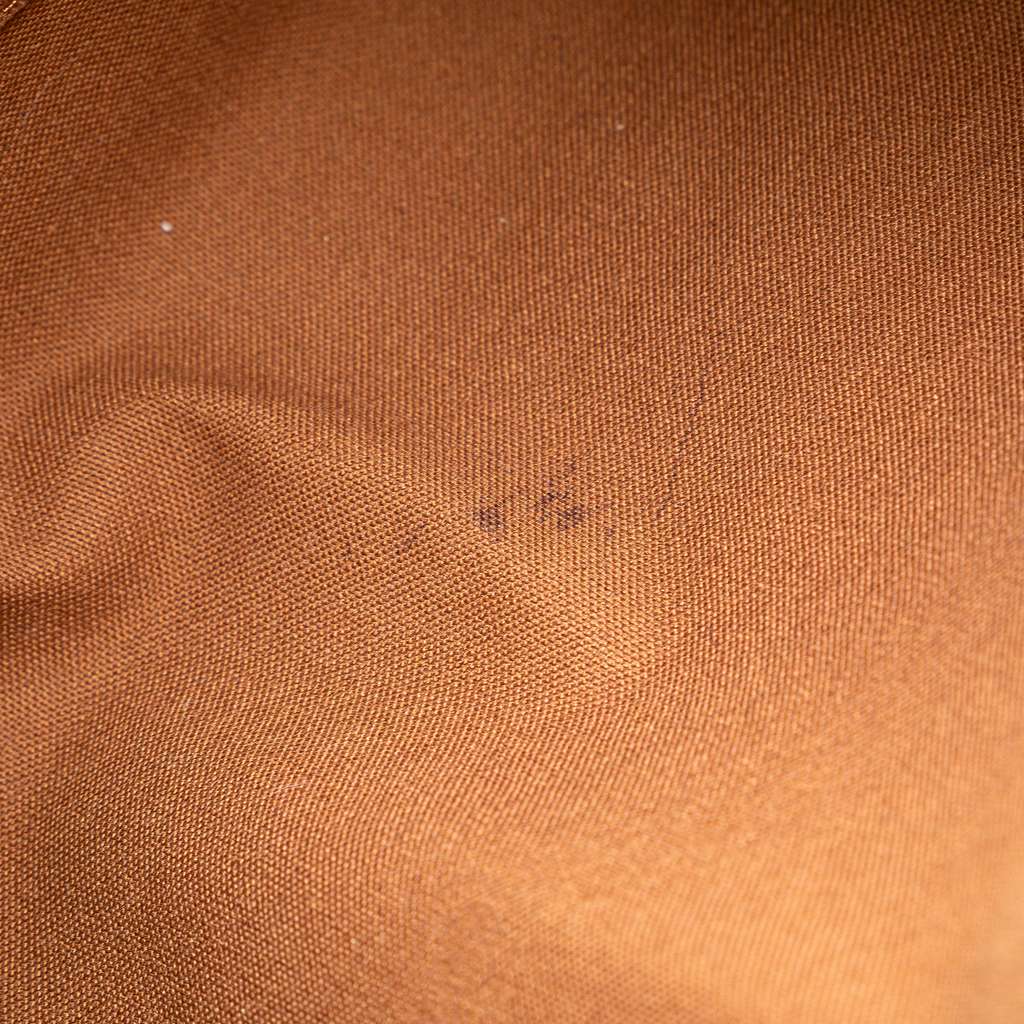 Louis Vuitton Monogram Thames GM - Image 12