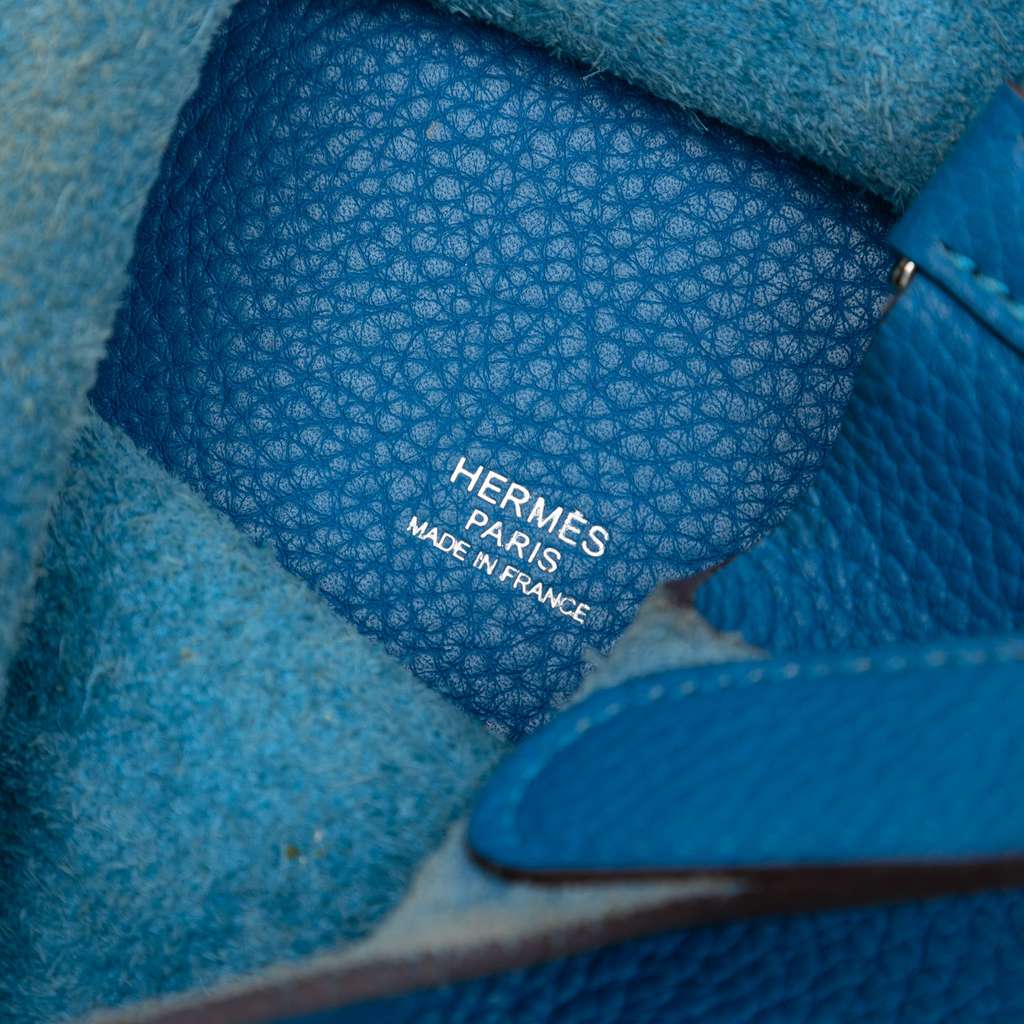 Hermès Clemence Picotin Lock 18 - Side view