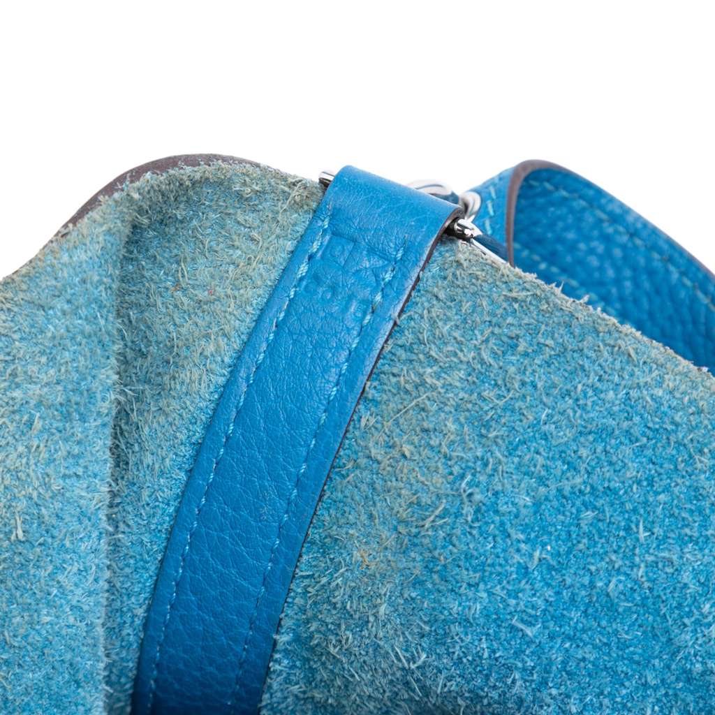 Hermès Clemence Picotin Lock 18 - Detail 1