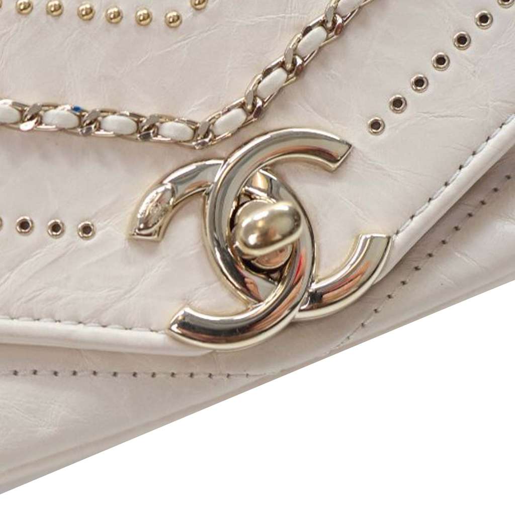 Chanel Mini Chevron Crinkled Calfskin Embellished Envelope Flap - Detail 2