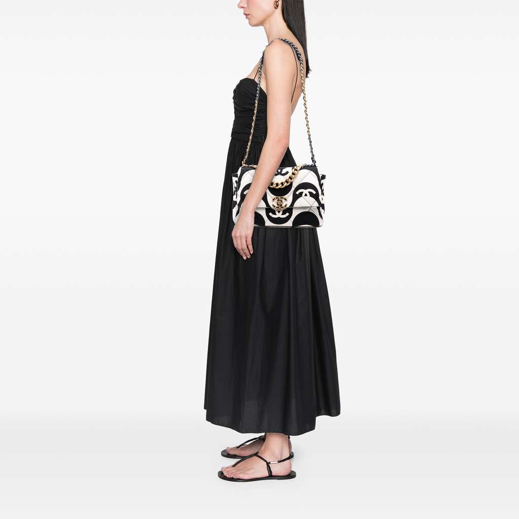 Chanel Large Printed Silk 19 Flap - Detail 2