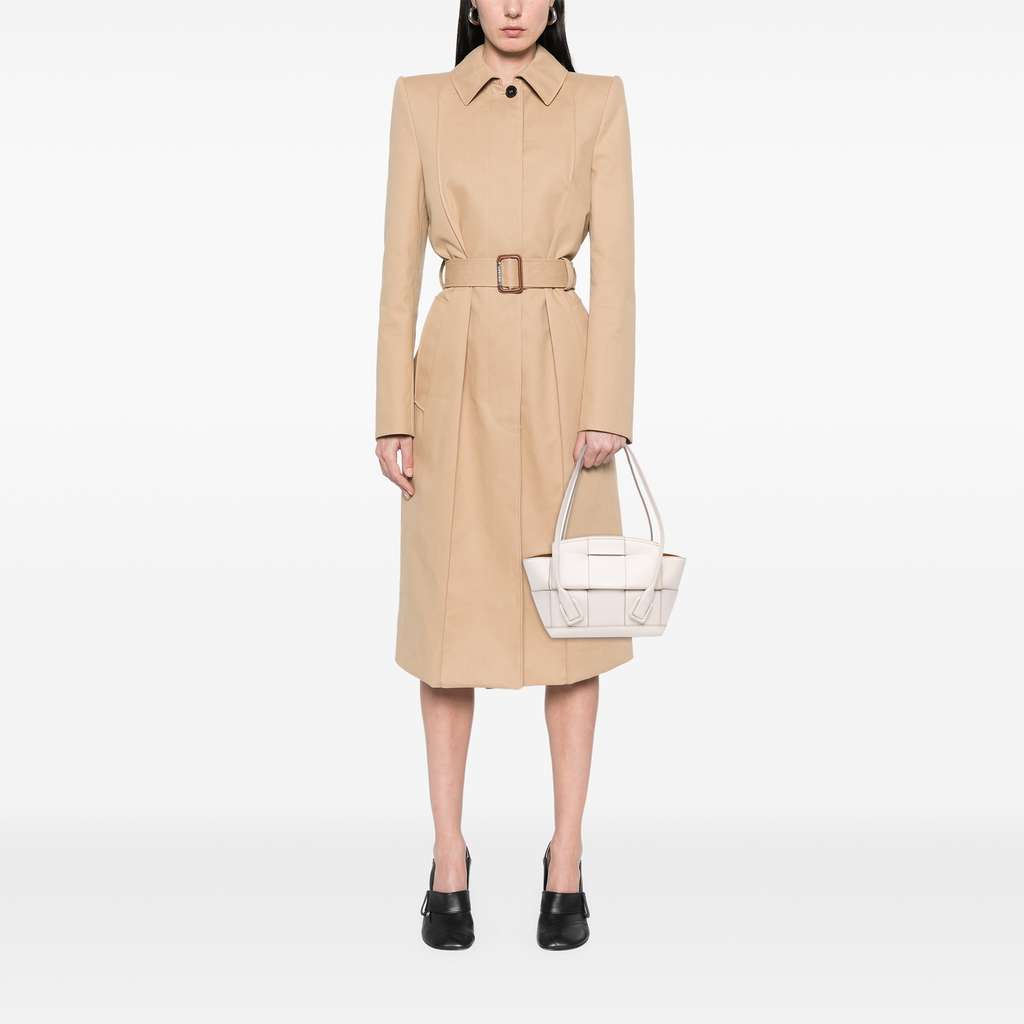 Bottega Veneta Small Calfskin Maxi Intrecciato Arco Satchel - Image 10