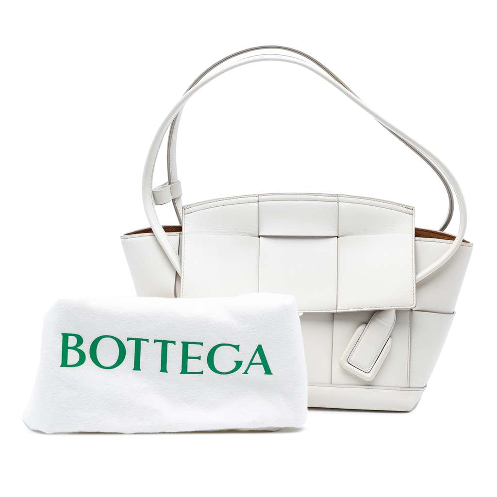 Bottega Veneta Small Calfskin Maxi Intrecciato Arco Satchel - Image 11