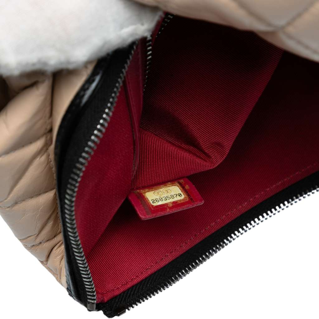 Chanel Medium Aged Calfskin Gabrielle O Case Clutch - Detail 1