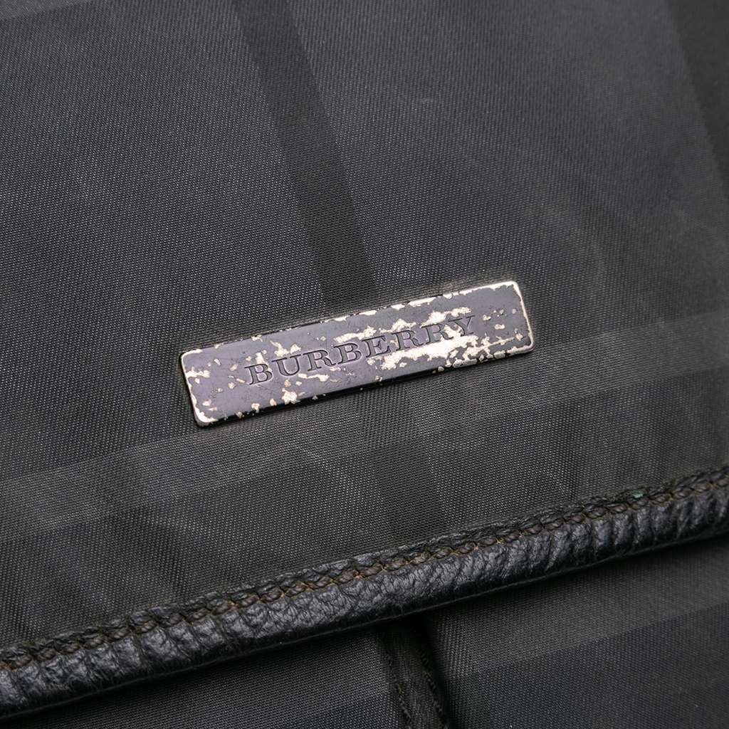 Burberry Smoke Check Nylon Elgin Messenger Bag - Image 14
