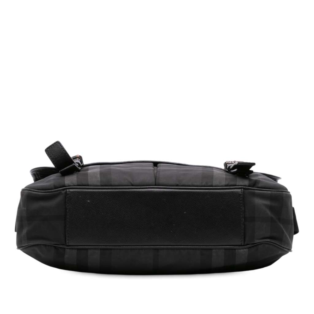 Burberry Smoke Check Nylon Elgin Messenger Bag - Image 6