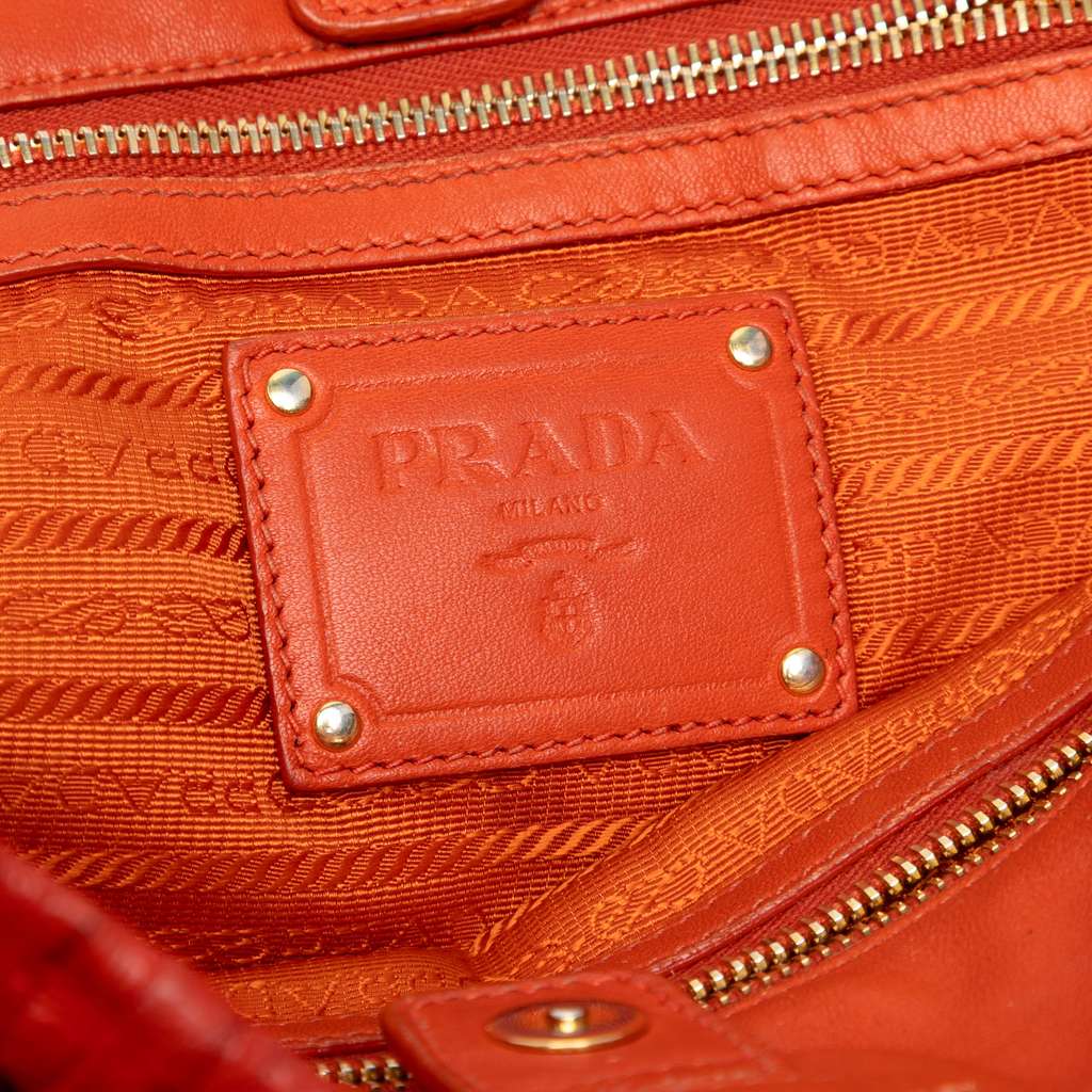 Prada Vernice Gaufre Chain Tote - Side view