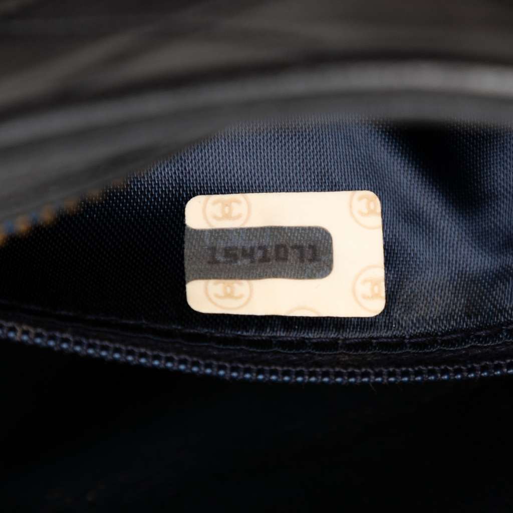 Chanel Mini Quilted Lambskin Chain Tote - Detail 1