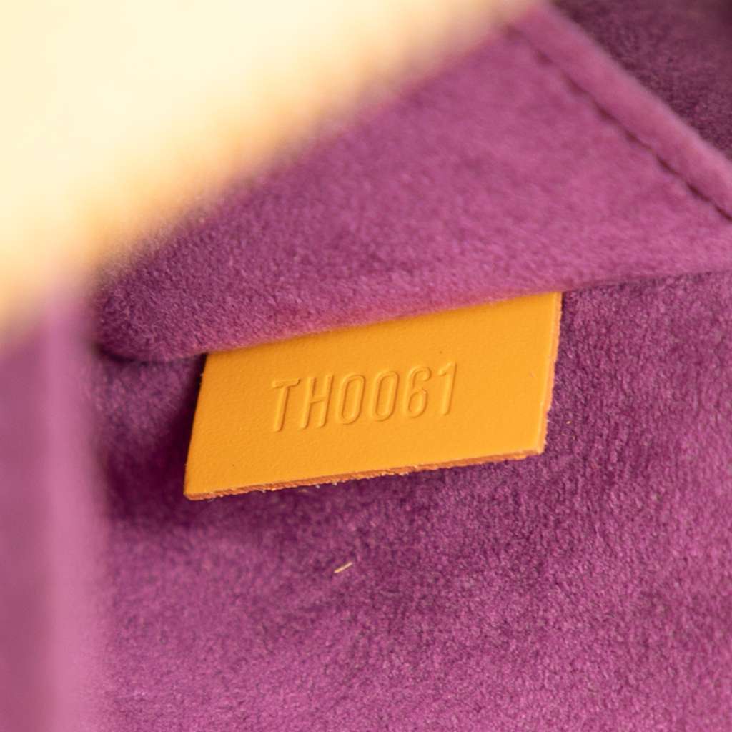 Louis Vuitton Epi Jasmine - Detail 1