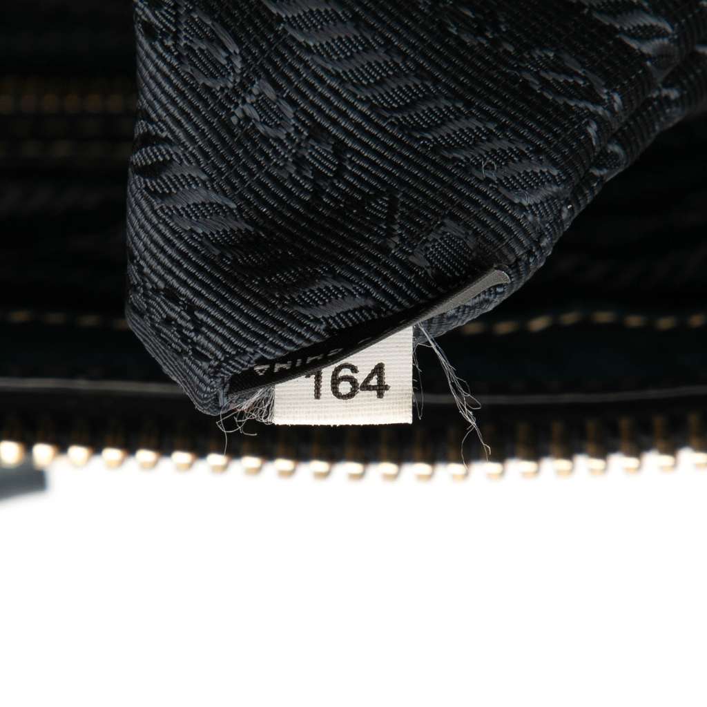 Prada Vitello Daino Zip Top Satchel - Detail 2